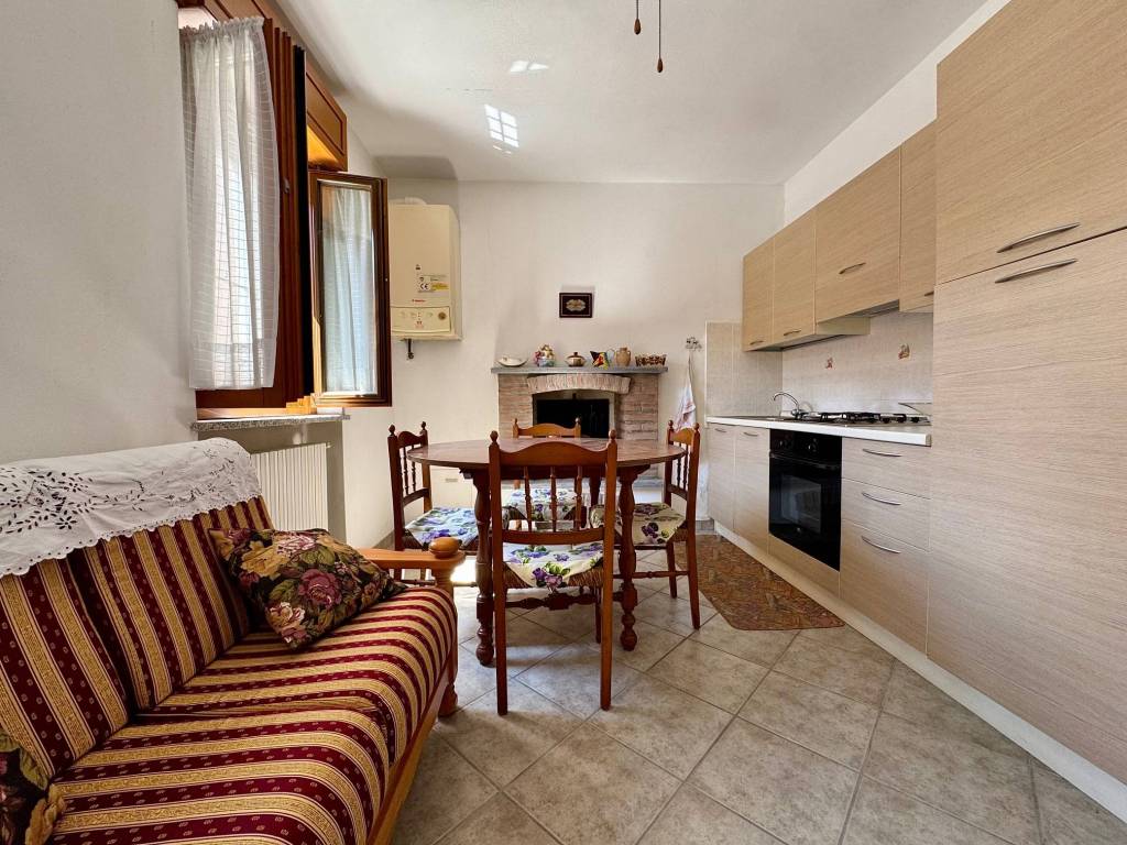 Casa indipendente a Miradolo terme in Via C. Vignali, 22 - Foto 5