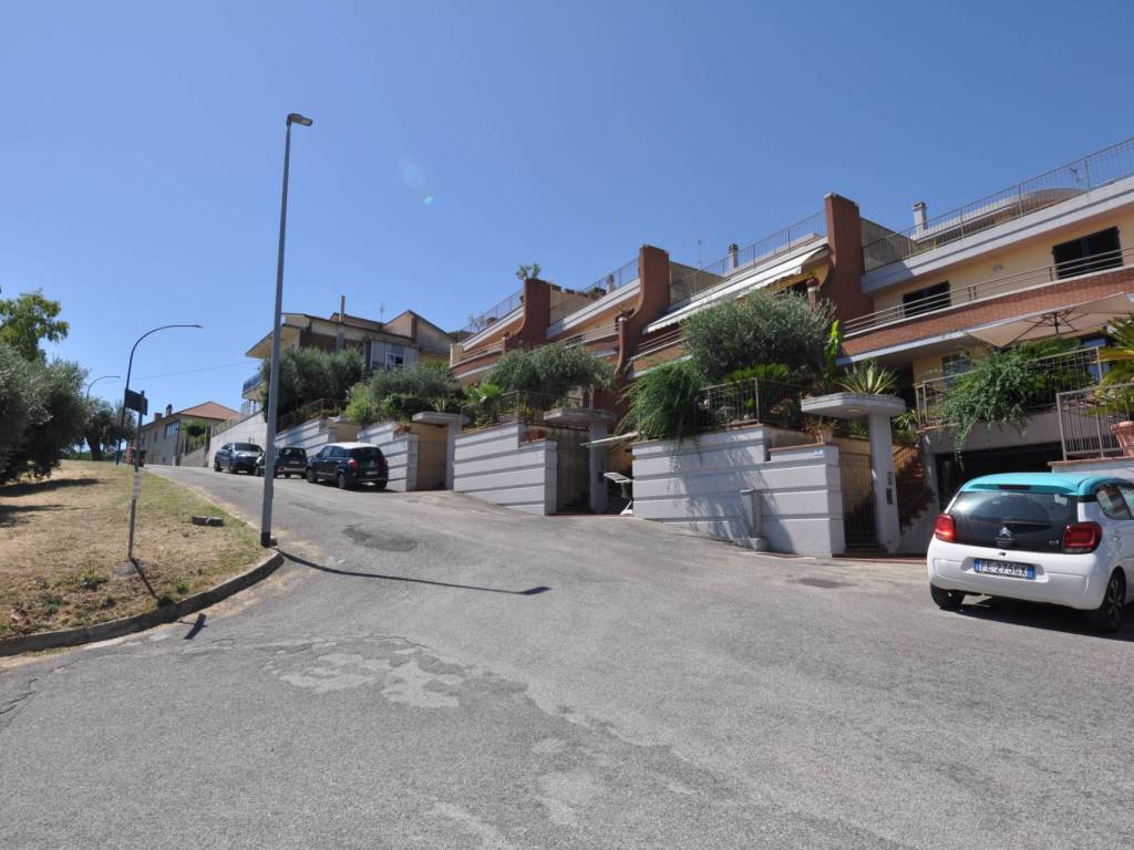 Villetta a schiera a San benedetto del tronto in Contrada Marinuccia, 43 - Foto 3