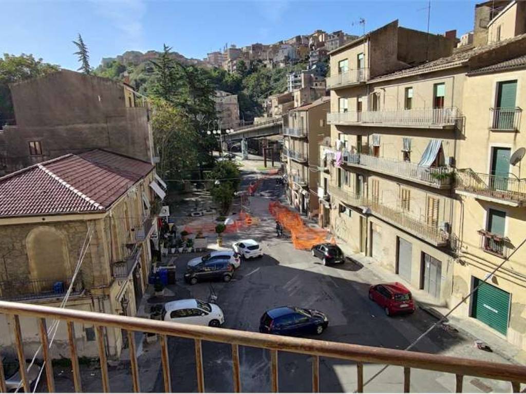 Casa indipendente a Enna in VIA OTTAVIO CATALANO, 47 - Foto 2