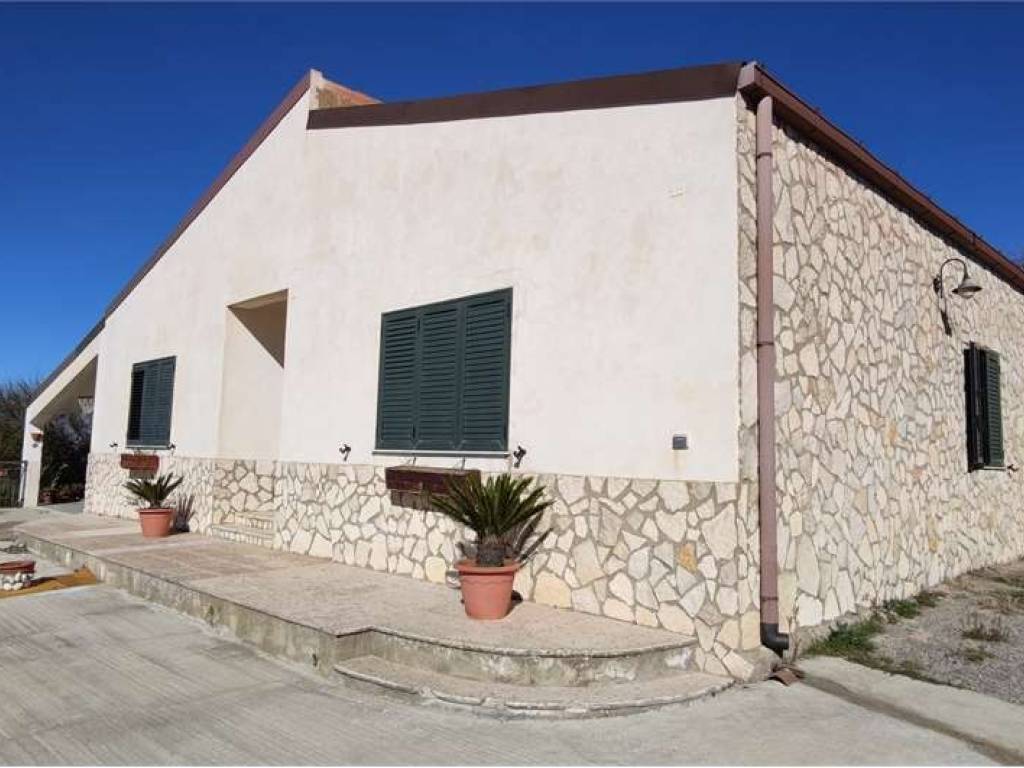 Villa a Enna in CONTRADA RISICALLA' - Foto 2