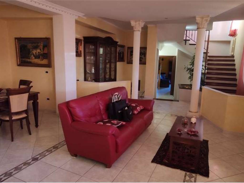 Casa indipendente a Enna in VIA CROCEVALVERDE, 103 - Foto 3