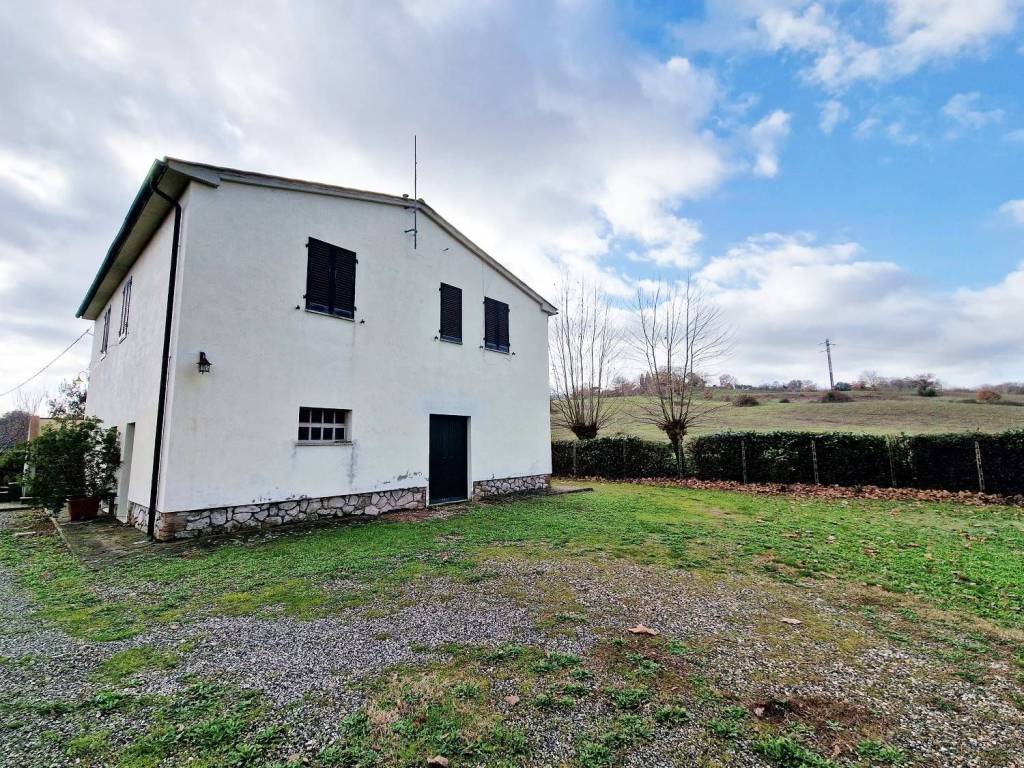 Rustico / casale a Pomarance in Strada Comunale di Lanciaia - Foto 4