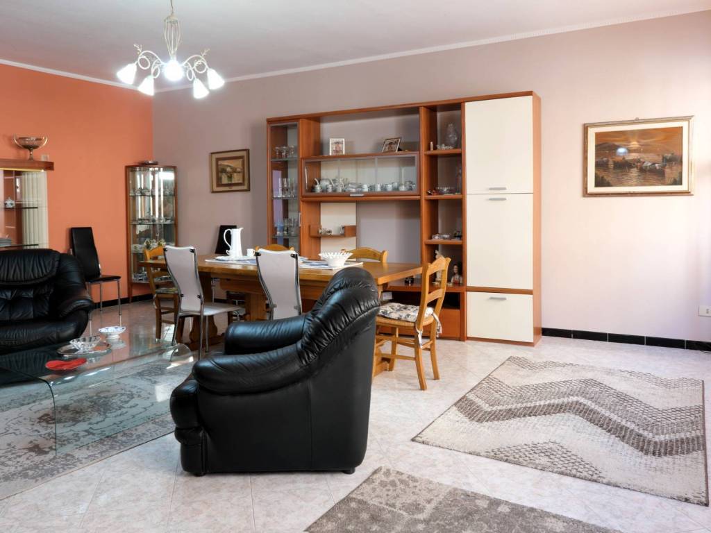 Casa indipendente a Sant'antioco in Via Grazia Deledda, 16 - Foto 5