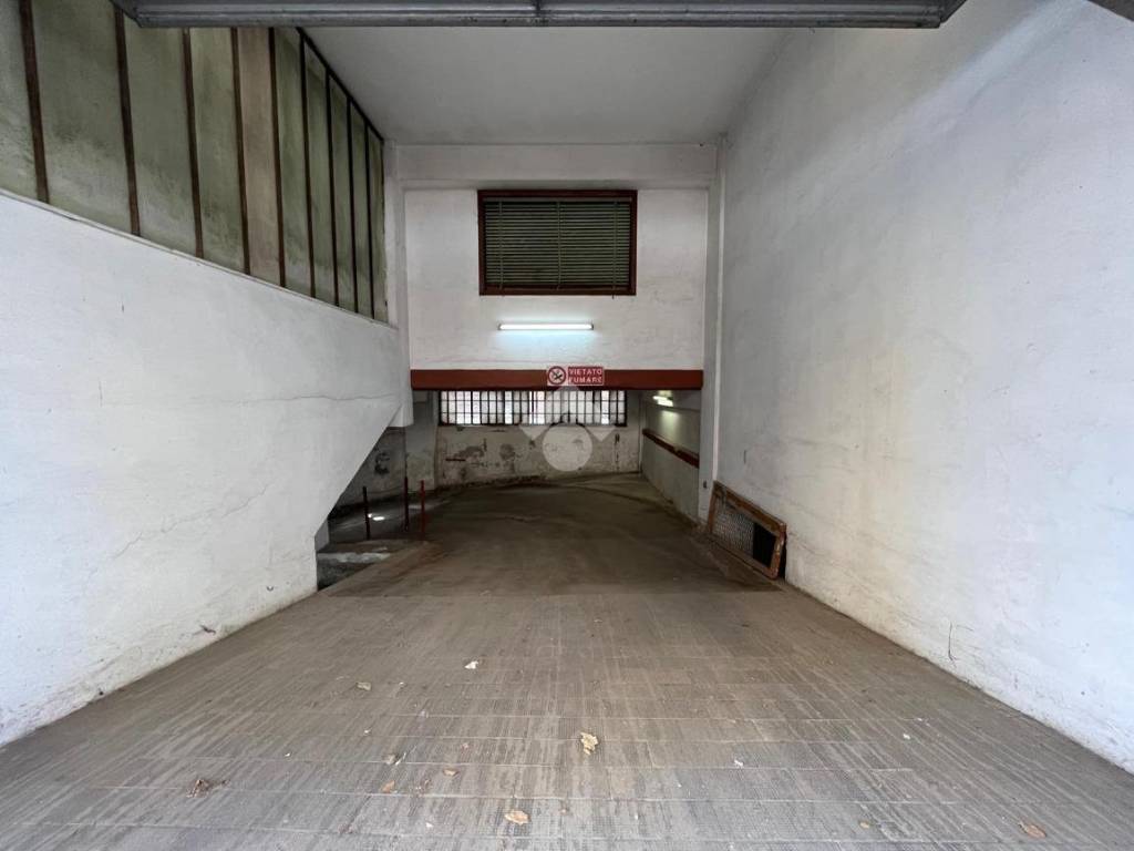 Box / garage a Avellino in Via Vincenzo Volpe, 9 - Foto 3