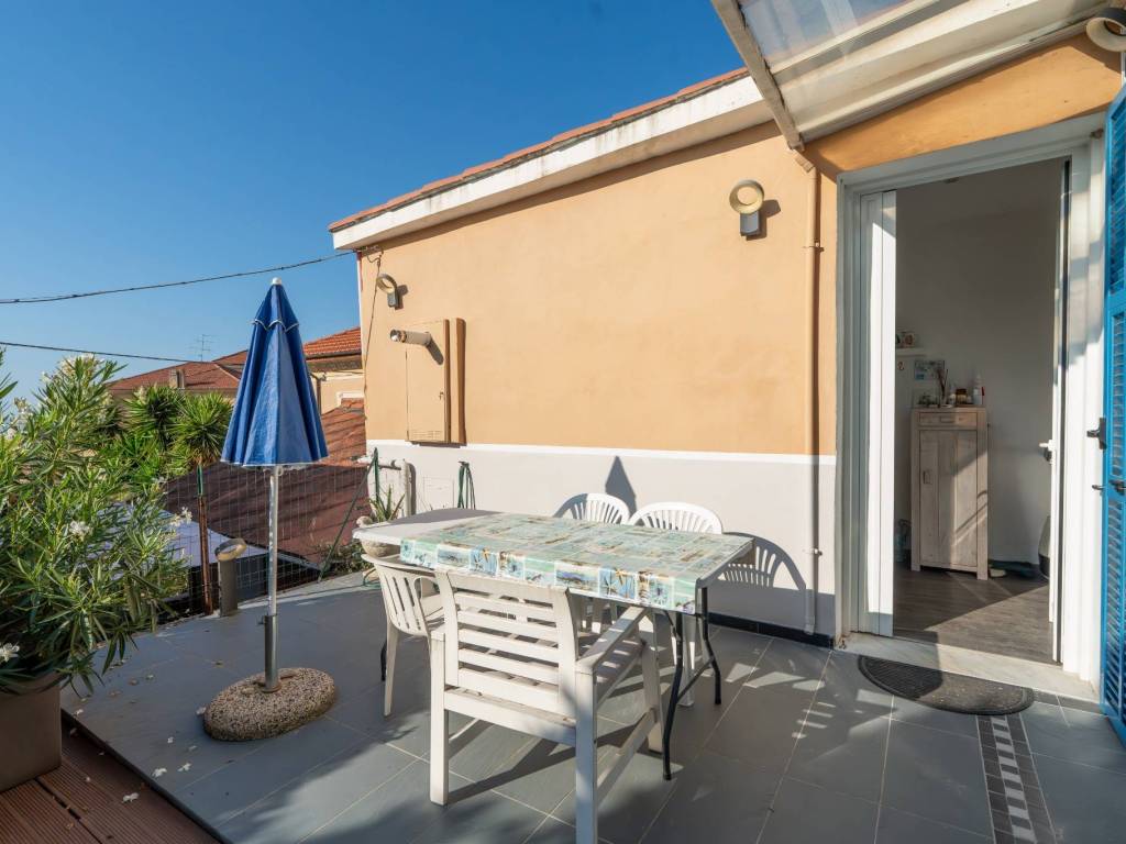 Appartamento a Imperia in Via Francesco Pastonchi, 30 - Foto 4