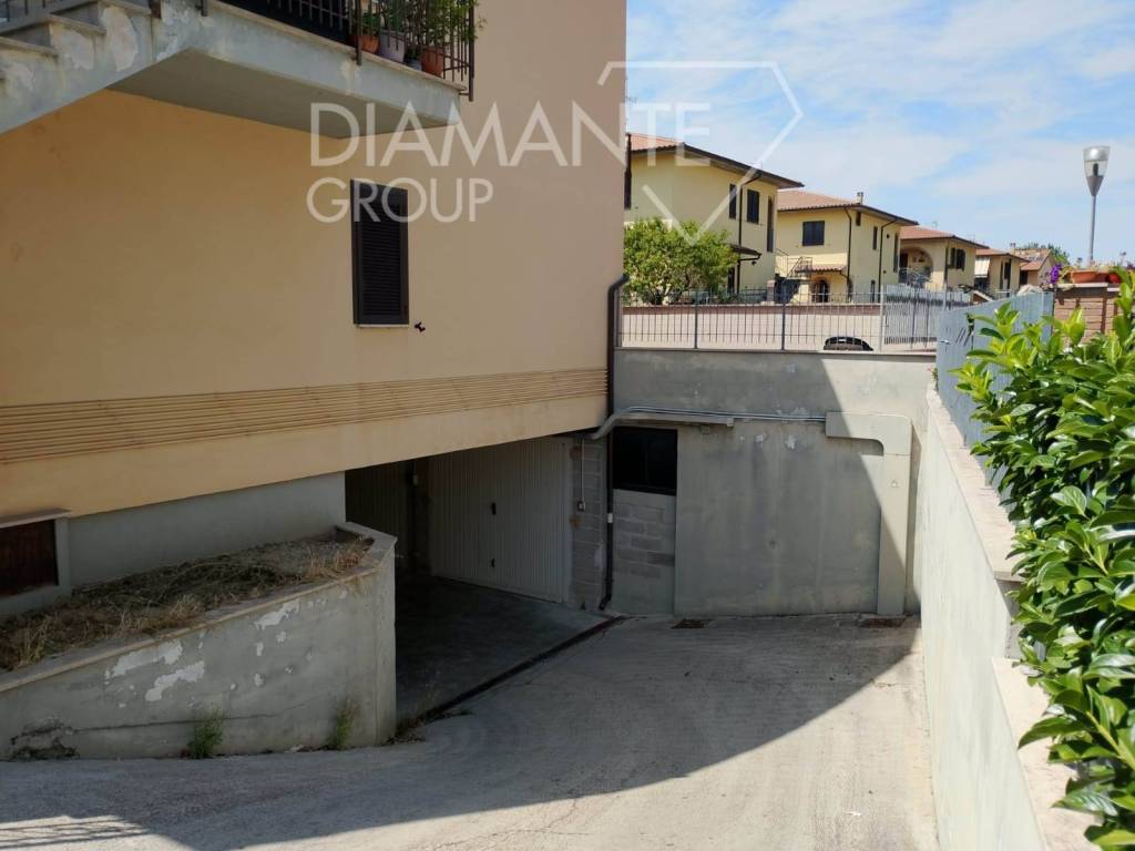 Box / garage a Castiglione del lago - Foto 5