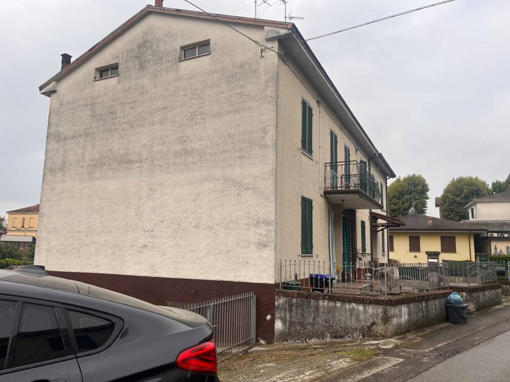 Casa indipendente a Medesano in Via della Repubblica - Foto 2