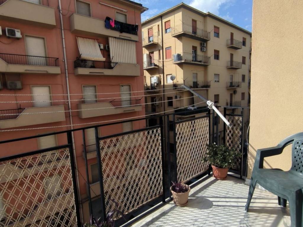 Appartamento a Caltanissetta in Via Napoleone Colajanni, 176 - Foto 5