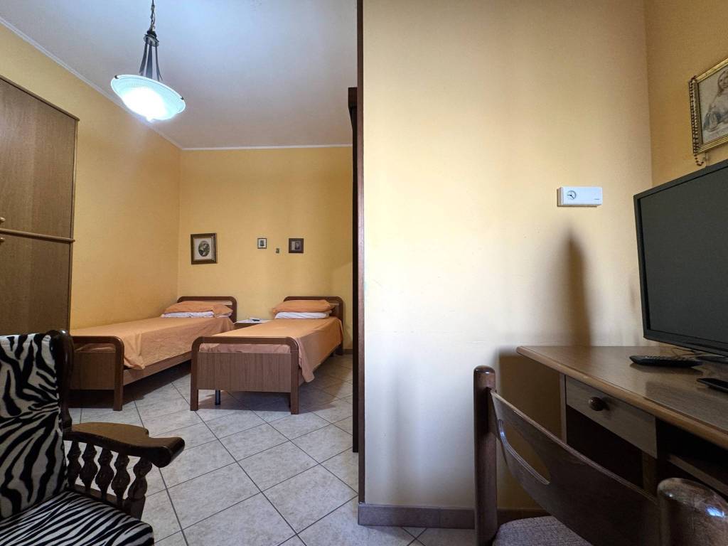 Villa a Lecce in Via Quinto Mario Corrado, 19 - Foto 4