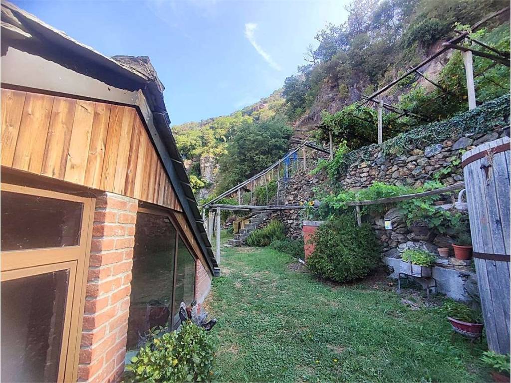 Villa a Pont-saint-martin in via Schigliata - Foto 3
