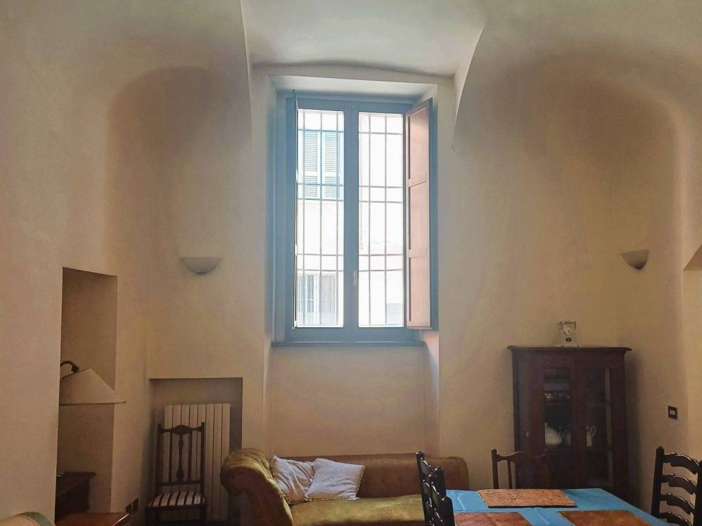 Appartamento a Piacenza in Piazza del Borgo - Foto 4