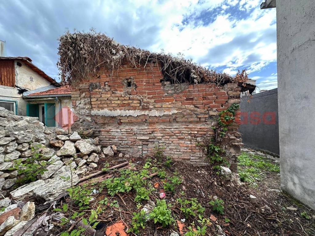 Rustico / casale a Avezzano in Piazza Tommaso da Celano, 10 - Foto 3