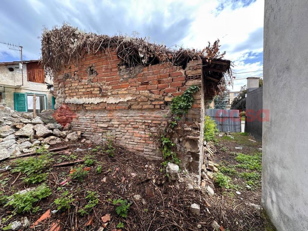 Rustico / casale a Avezzano in Piazza Tommaso da Celano, 10 - Foto 4