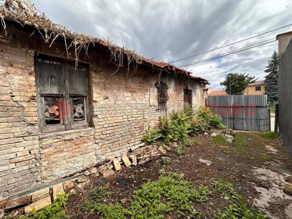 Rustico / casale a Avezzano in Piazza Tommaso da Celano, 10 - Foto 5