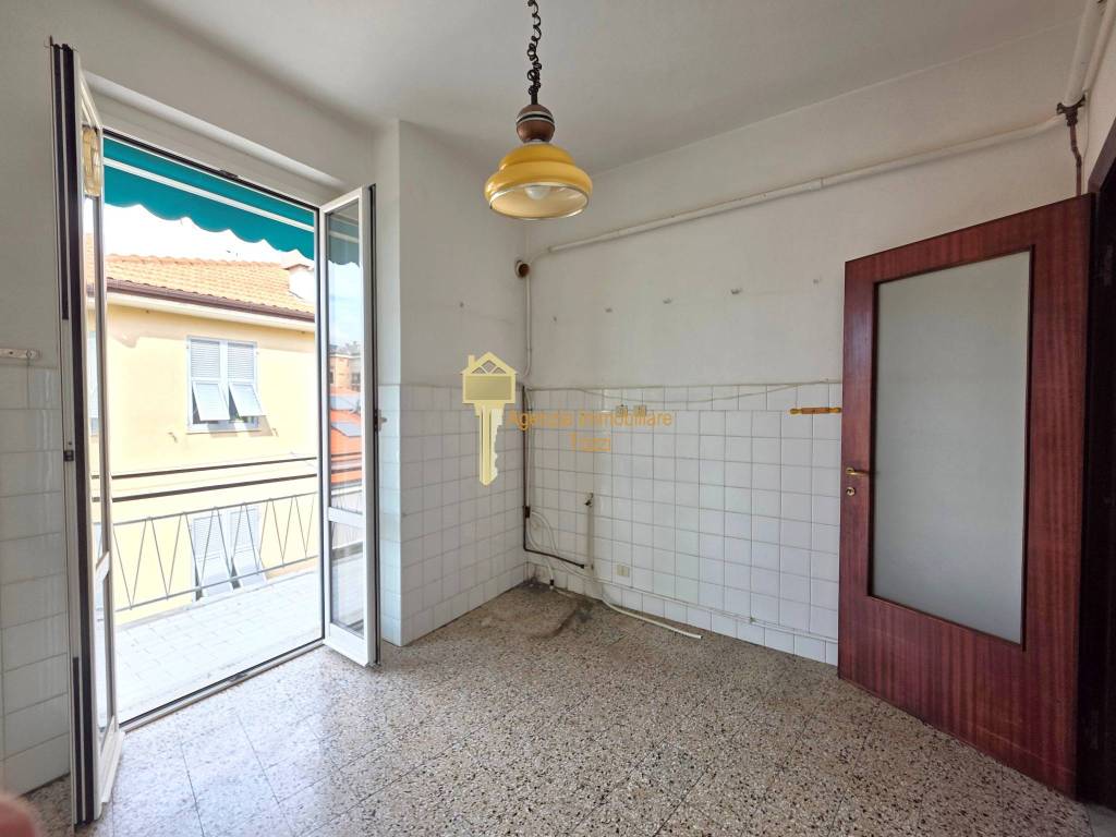 Appartamento a Chiavari in Via Cesare Battisti - Foto 4