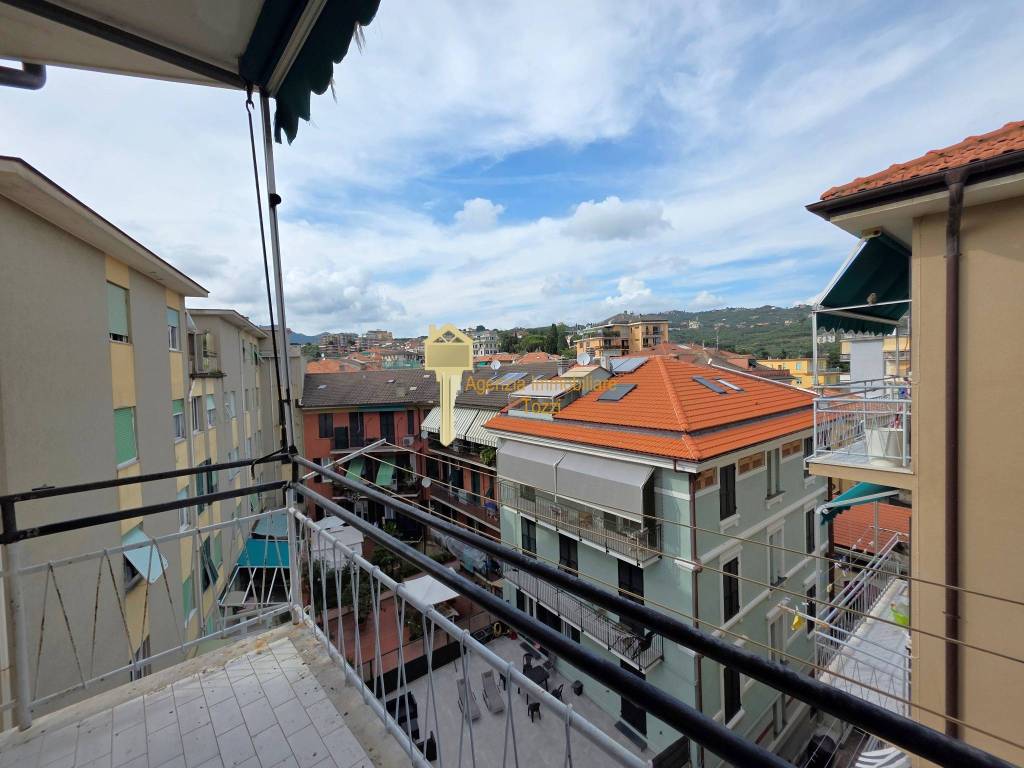 Appartamento a Chiavari in Via Cesare Battisti - Foto 5