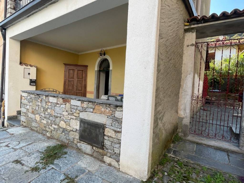 Villa a Trarego viggiona in Piazza Pasquè - Foto 4