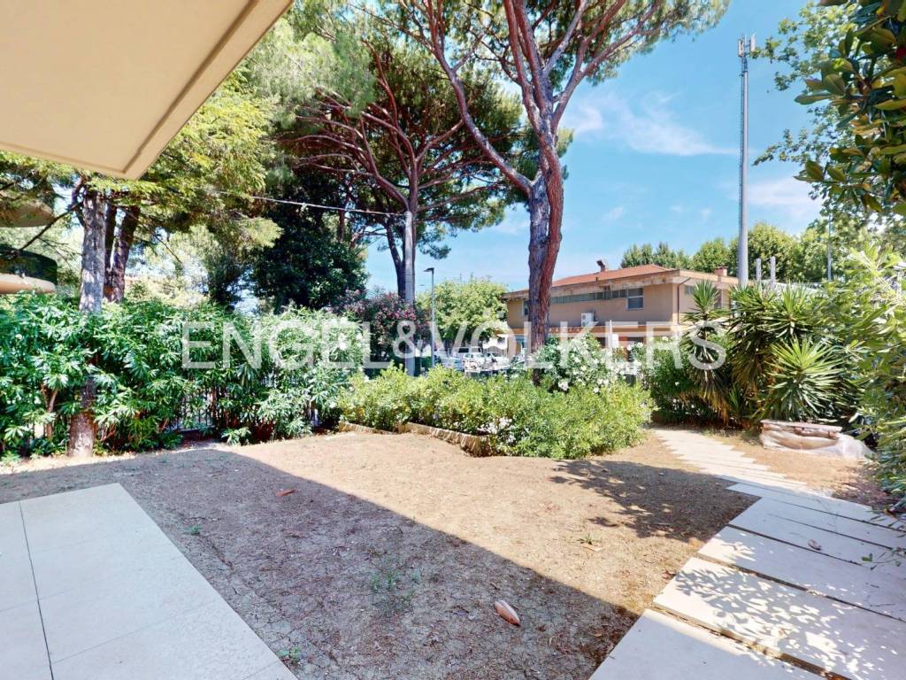 Appartamento a Riccione in Viale Federico Confalonieri, 1 - Foto 4