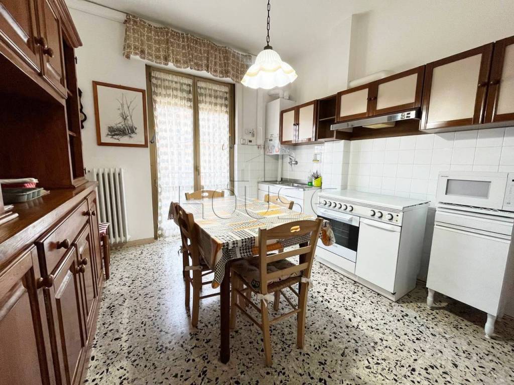 Appartamento a Arezzo in Via Lorenzetti - Foto 2