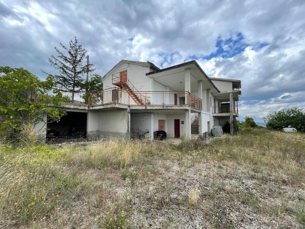 Casa indipendente a Civitella del tronto in Via Sandro Pertini - Foto 4