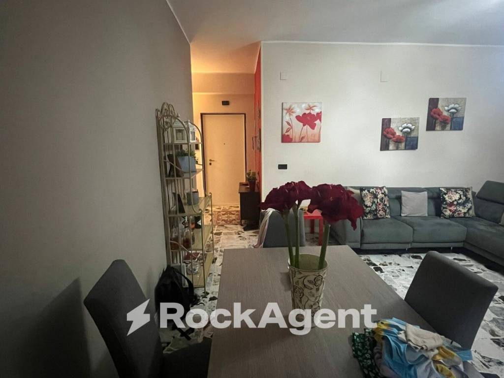 Appartamento a Catanzaro in Viale Vincenzo de Filippis, 24 - Foto 3
