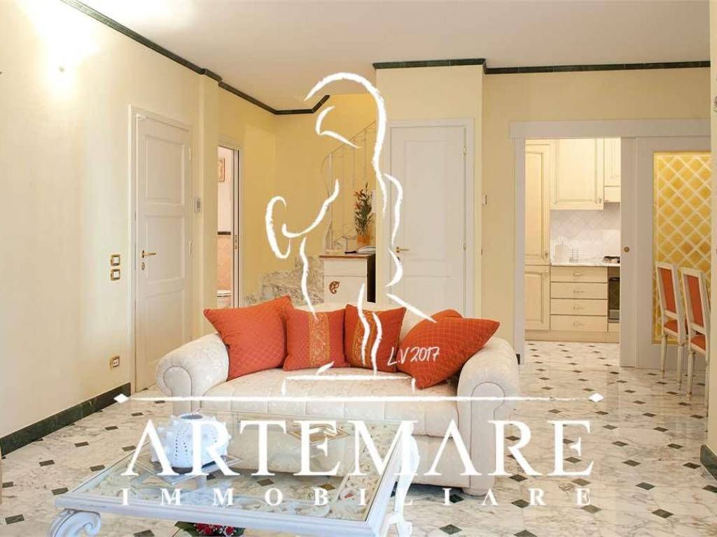 Appartamento a Pietrasanta in Via Cortona - Foto 3