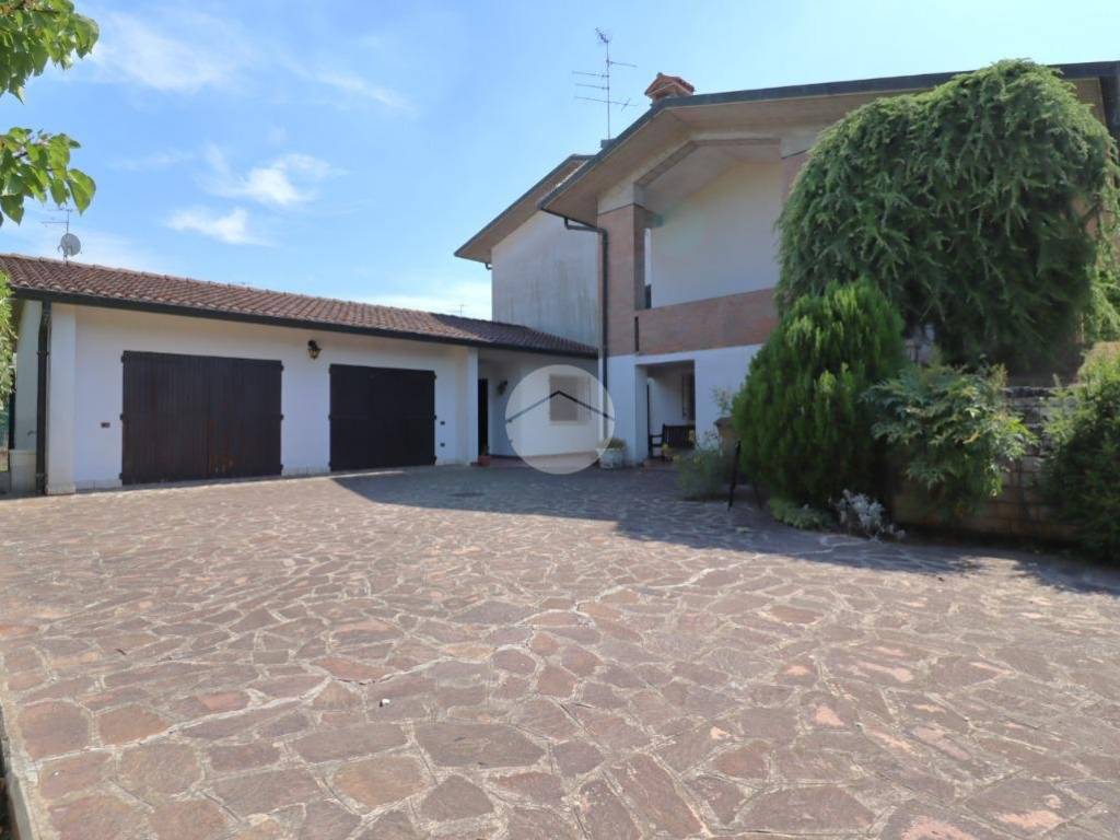 Villa a San giorgio bigarello in Via Marche, 14 - Foto 5
