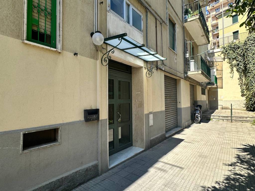 Appartamento a Salerno in Via Giovanni Lanzalone - Foto 2