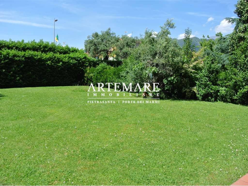 Villa a Seravezza in Via Cugnia - Foto 5