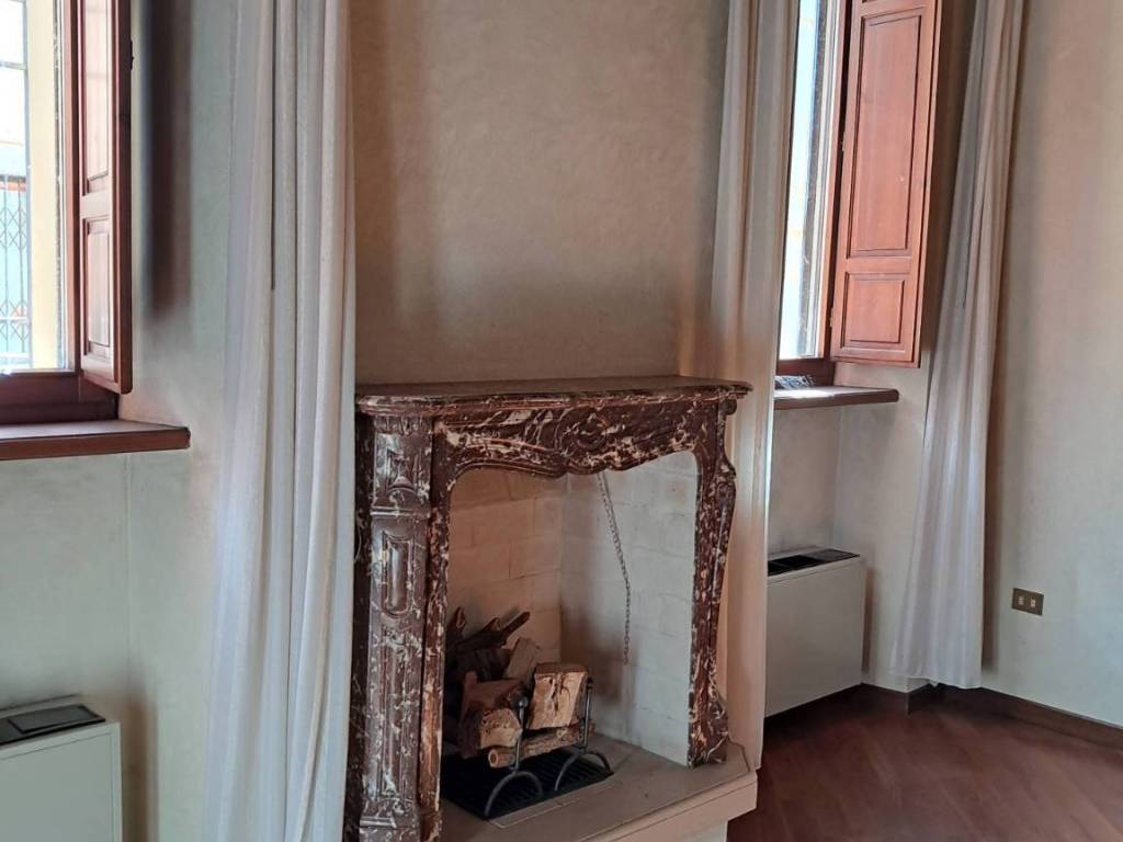 Casa indipendente a Mantova in via Vittorino da Feltre - Foto 2