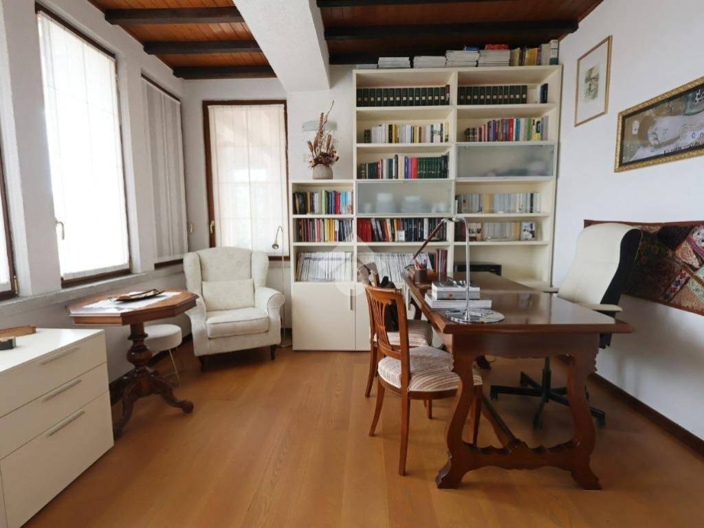 Villa a Trieste in Via Monte Sernio, 2 - Foto 3