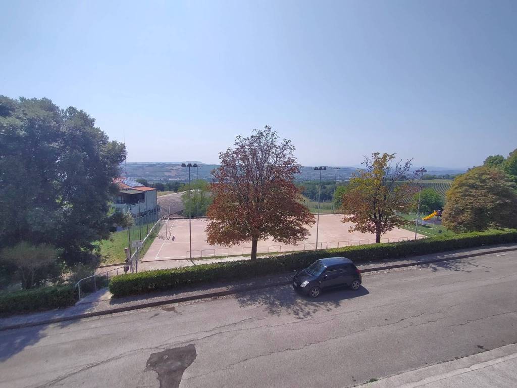Appartamento a Monte urano in Via Ungheria, 8 - Foto 2