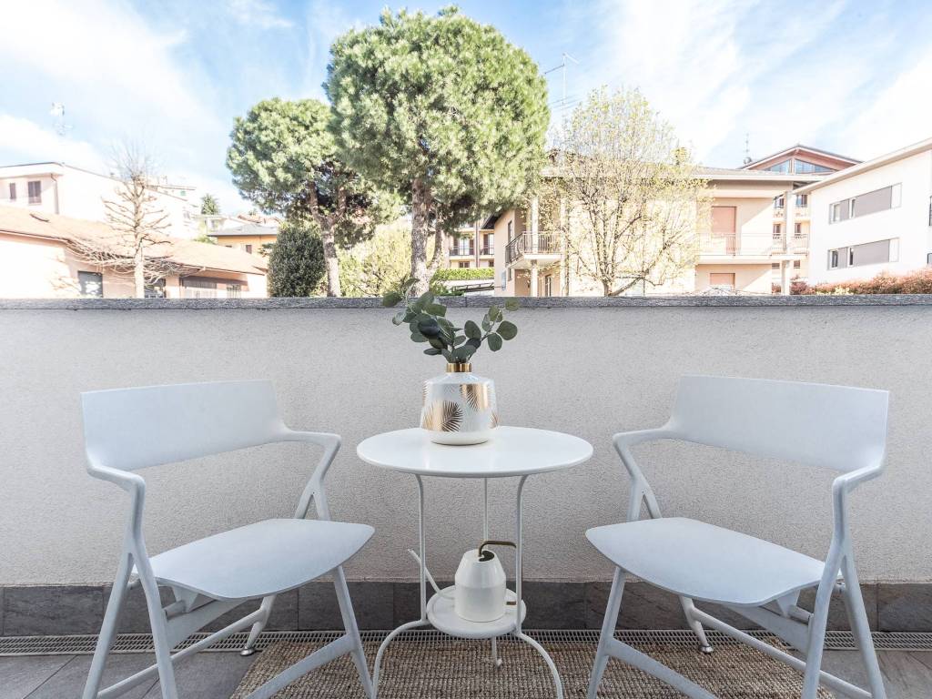 Appartamento a Cantù in Via Ferdinando Magellano - Foto 2