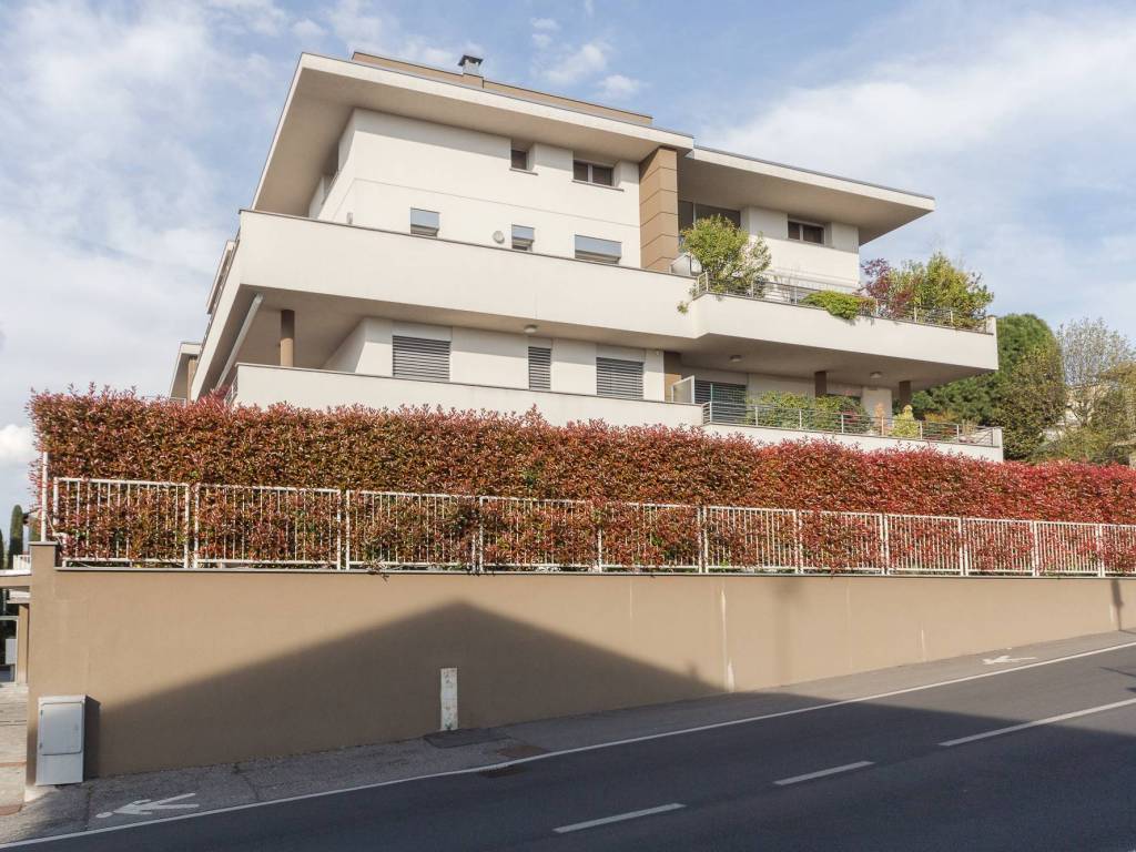 Appartamento a Cantù in Via Ferdinando Magellano - Foto 3