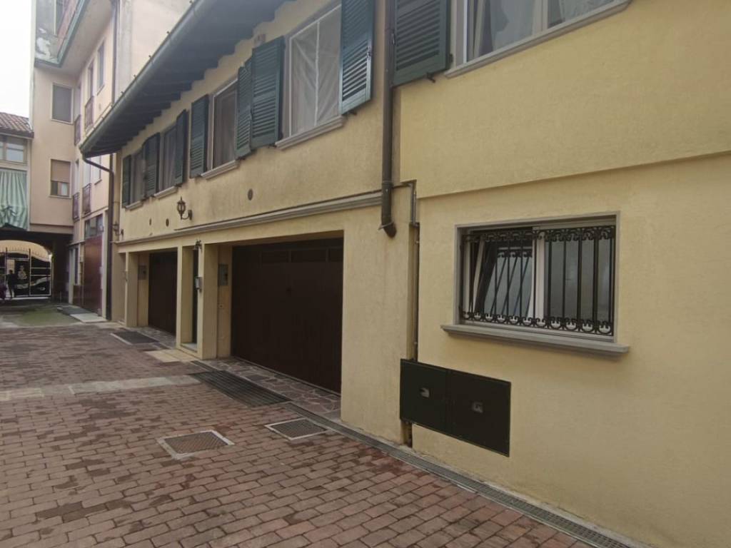 Casa indipendente a Cologno al serio in Via Vittorio Veneto, 24 - Foto 4
