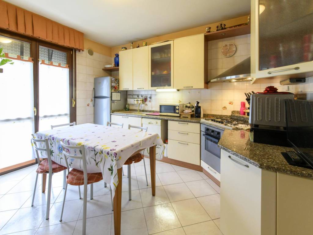 Appartamento a Gorizia in VIA GIUSTINIANI - Foto 2