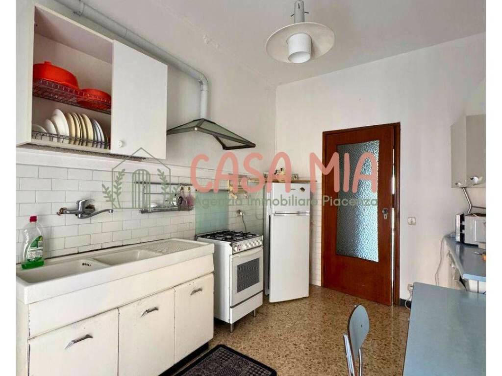 Appartamento a Piacenza in Via Pietro Da Noceto - Foto 5
