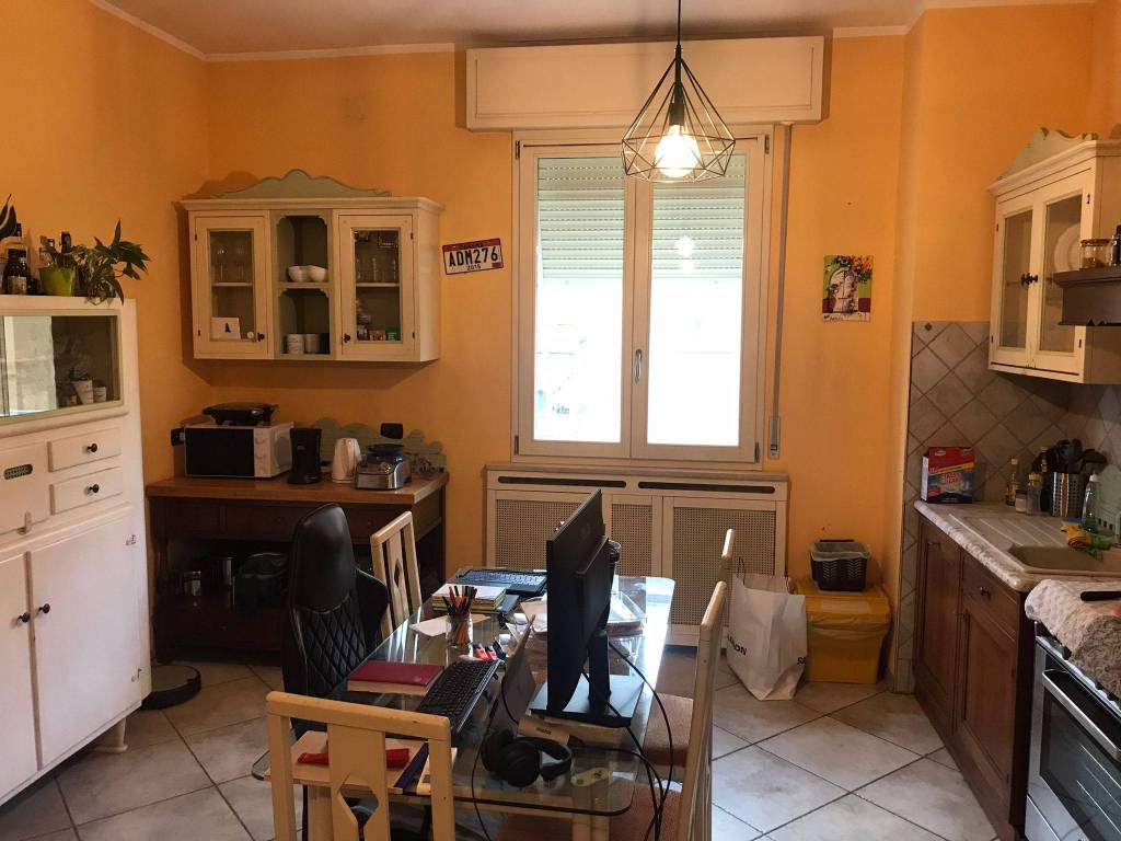 Appartamento a Parma in Viale Antonio Fratti, 40 - Foto 4