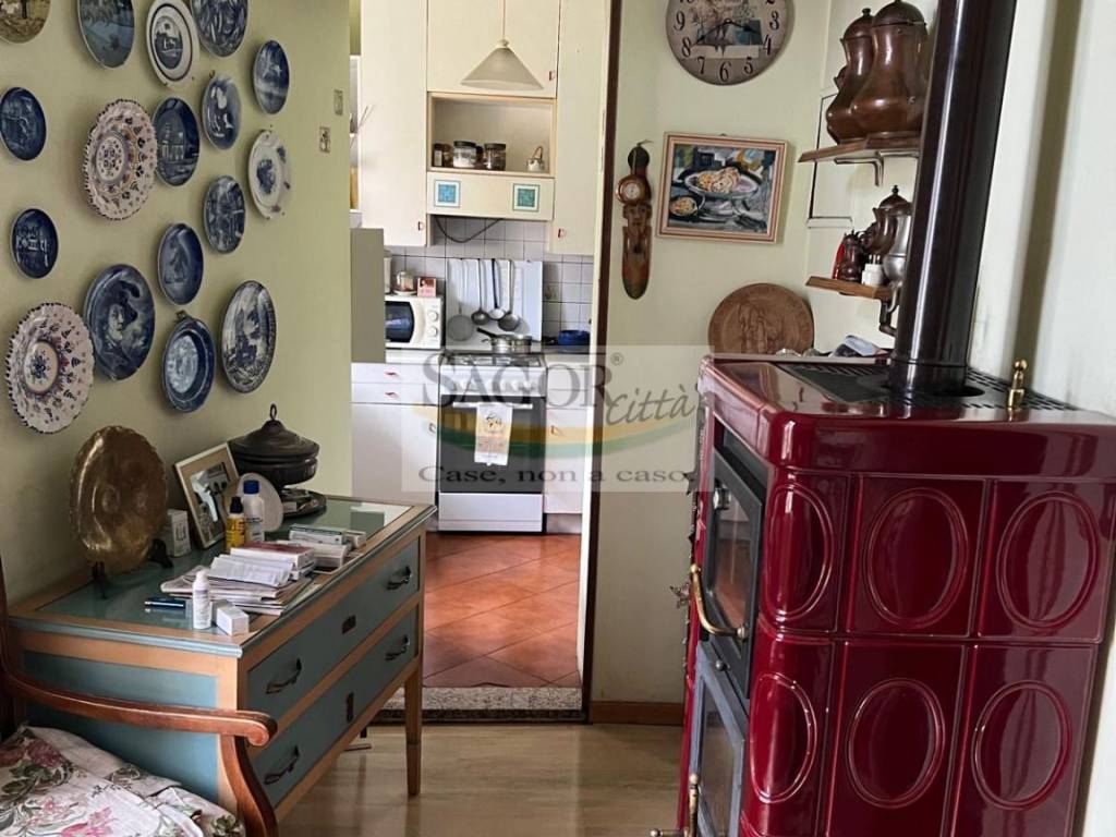 Casa indipendente a Torre pellice in Piazza Stazione - Foto 5