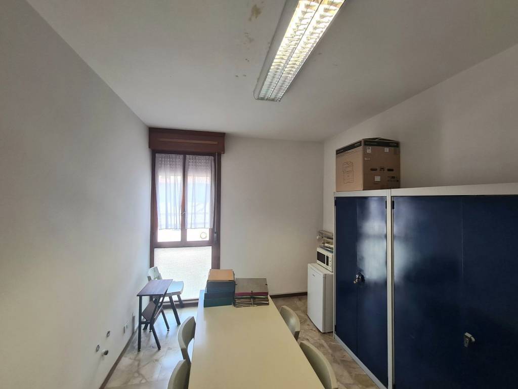 Appartamento a Reggio emilia in Via Giorgione - Foto 4