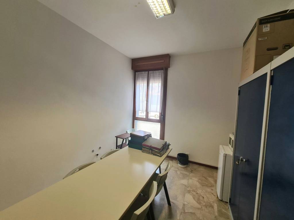 Appartamento a Reggio emilia in Via Giorgione - Foto 5