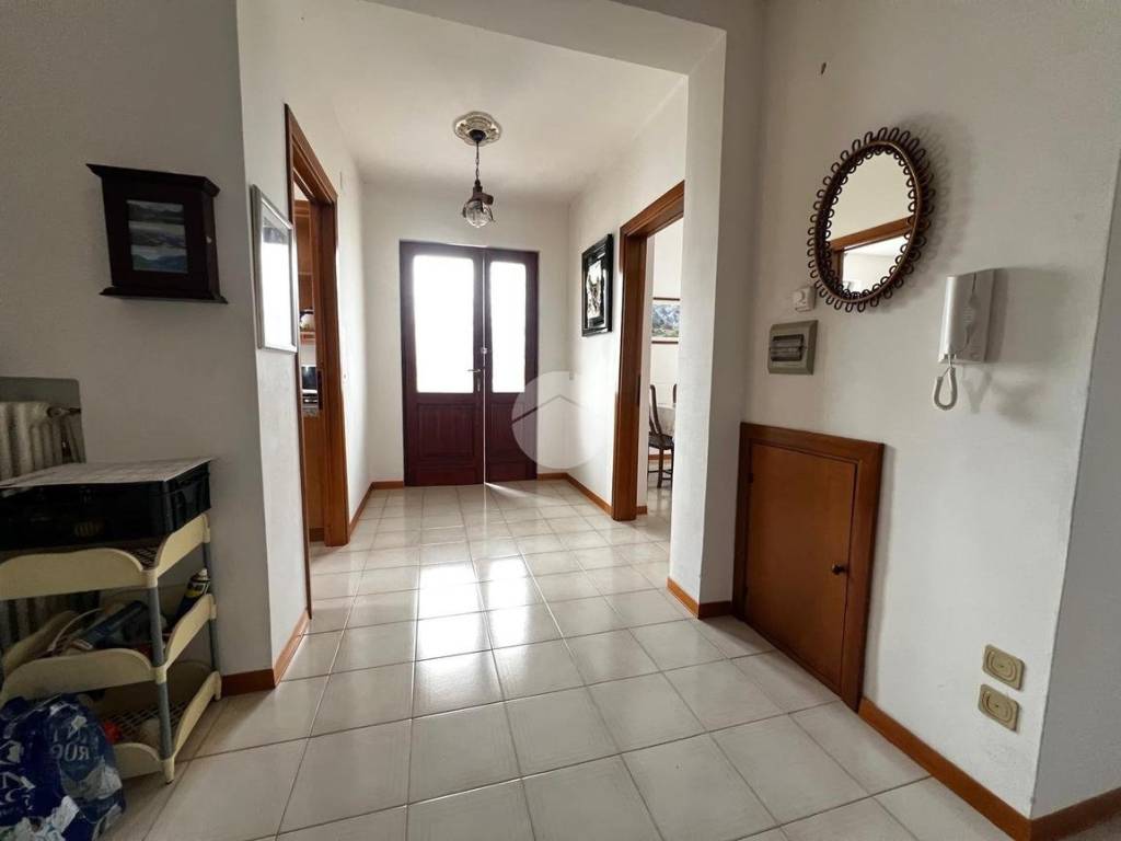 Villa a Poggio picenze in Villa singola via caduti di via fani, 4 - Foto 2