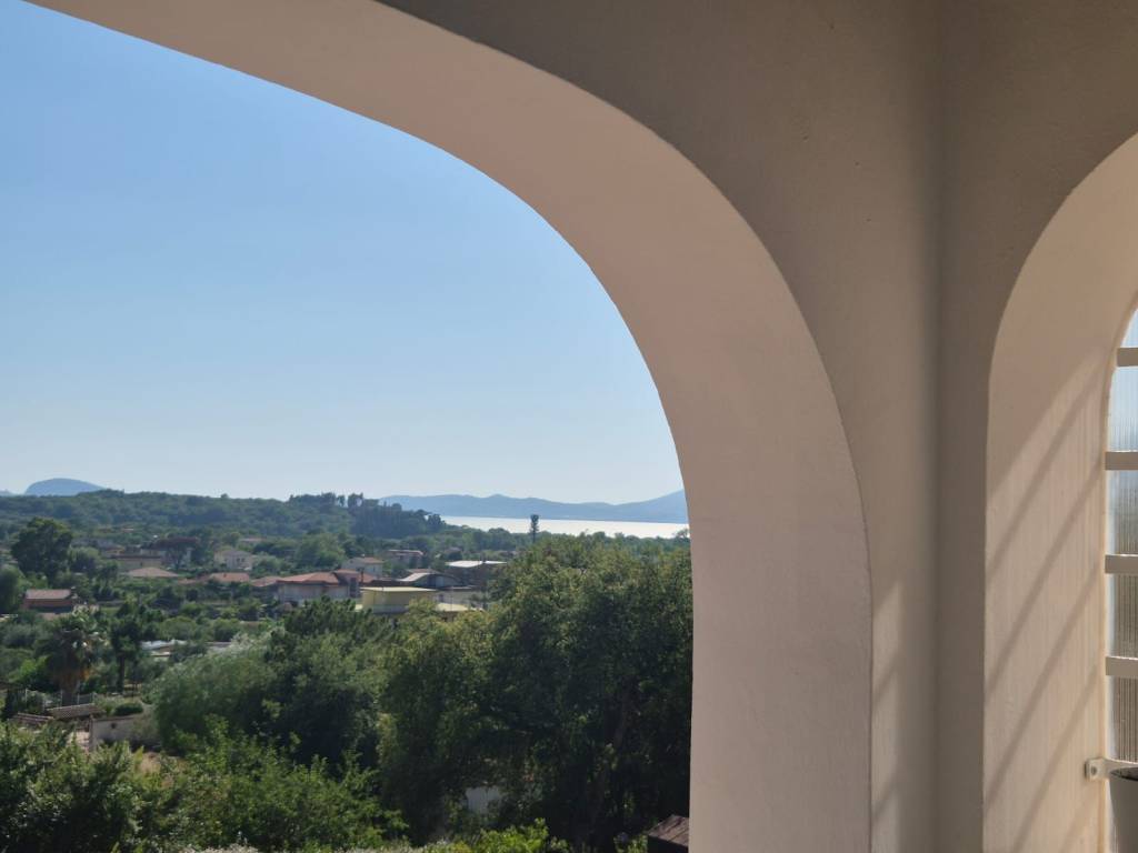 Appartamento a Formia in Via delle Agavi - Foto 2