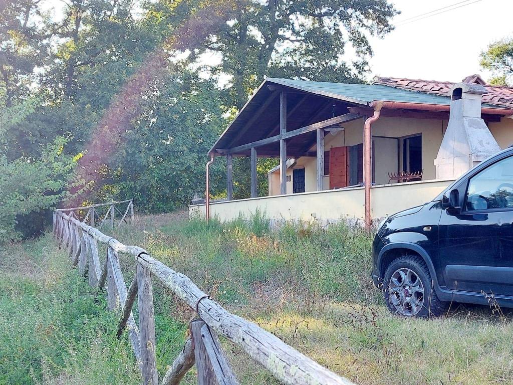 Rustico / casale a Tolfa in Strada Provinciale Santa Severa Tolfa - Foto 3