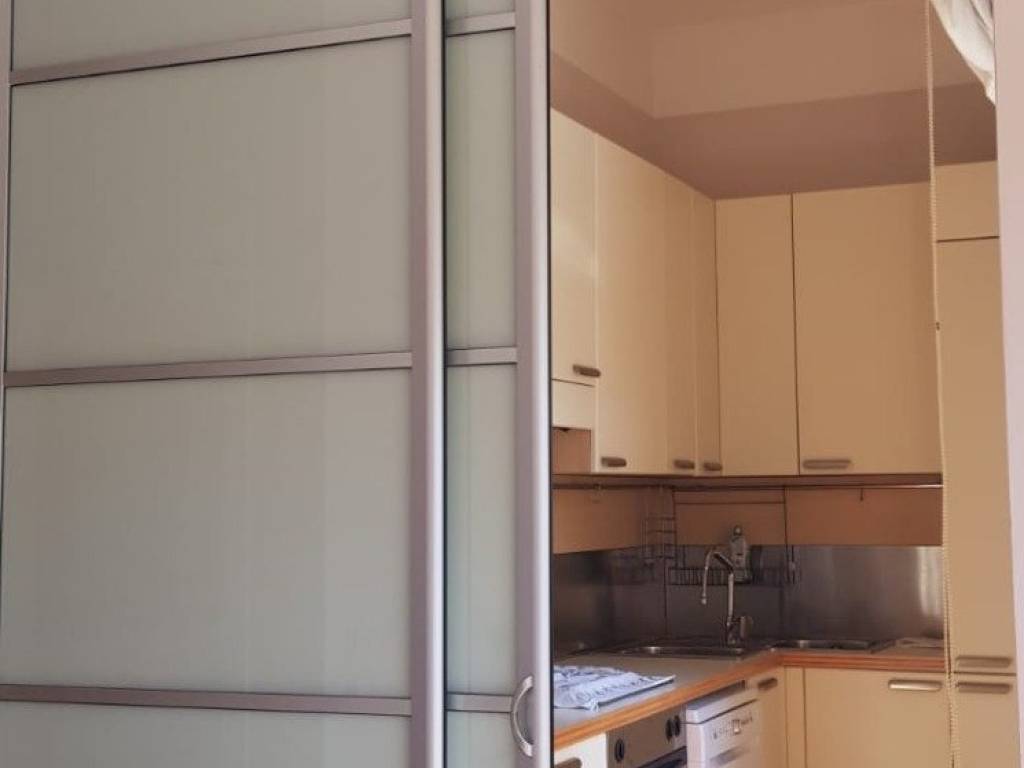Appartamento a Civitanova marche in Viale 4 Novembre - Foto 4