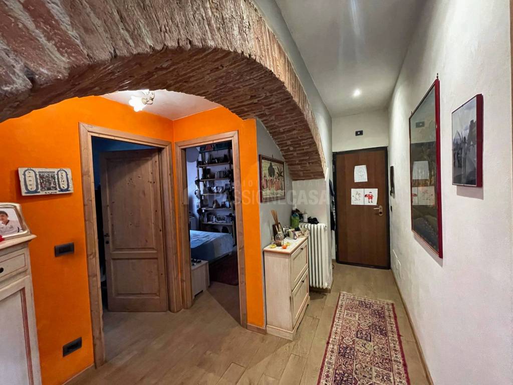 Appartamento a Poggio a caiano in Piazza Giuseppe Di Vittorio - Foto 5
