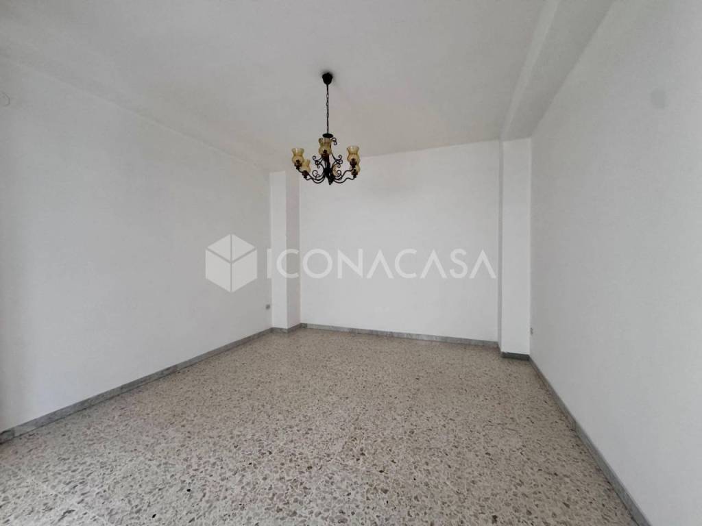 Casa indipendente a Ostuni in Via Gaetano Filangieri - Foto 2