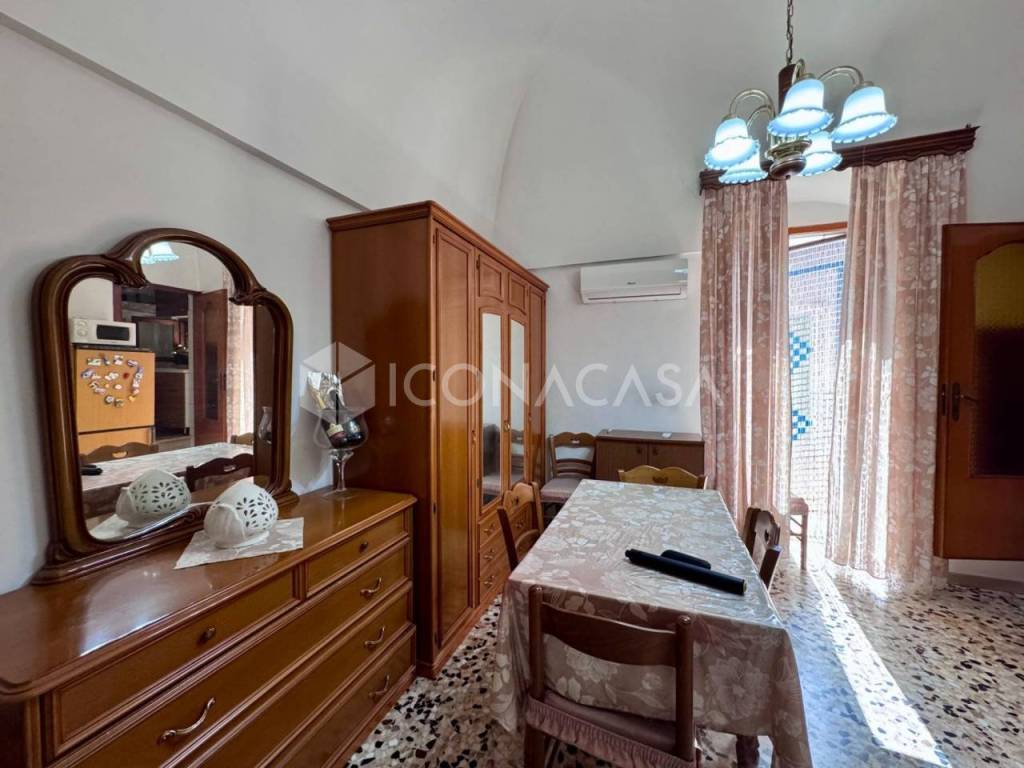 Casa indipendente a Ceglie messapica in Via 20 Settembre - Foto 3