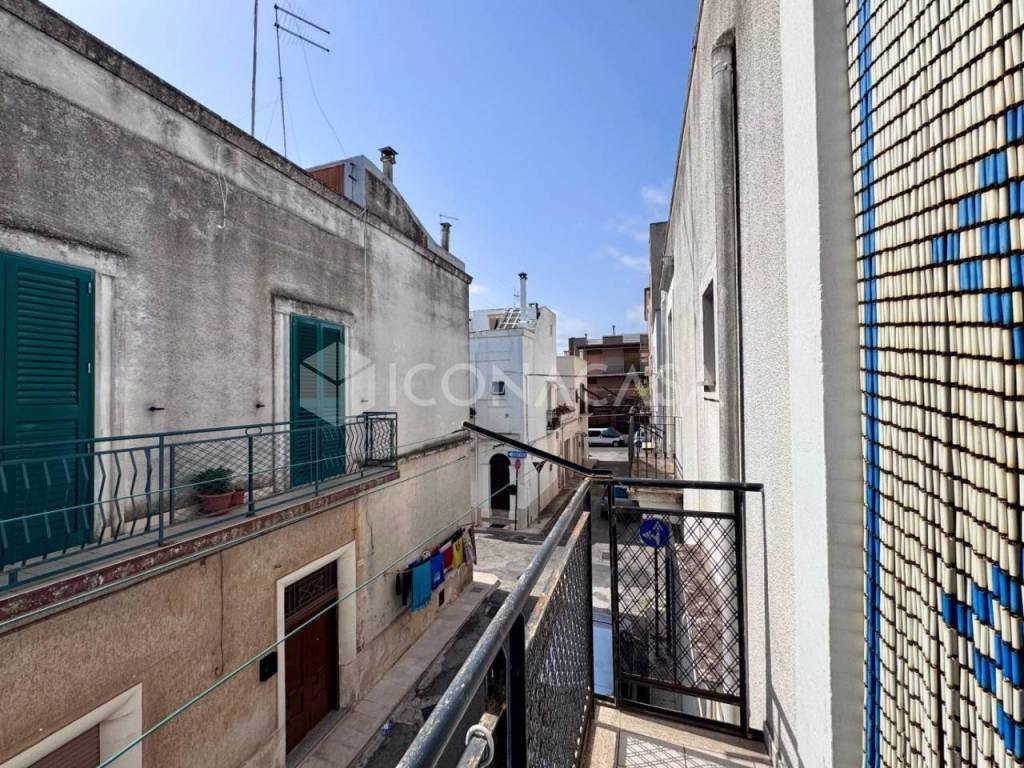 Casa indipendente a Ceglie messapica in Via 20 Settembre - Foto 4