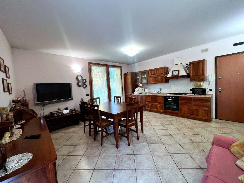 Appartamento a Isola della scala in Via Santo Stefano, 1 - Foto 5